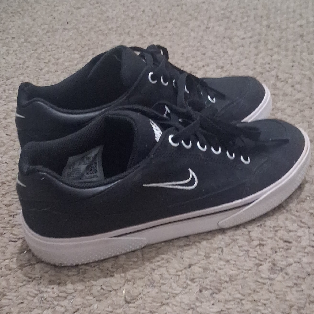 Nike GTS Retro Black and White Sneaker